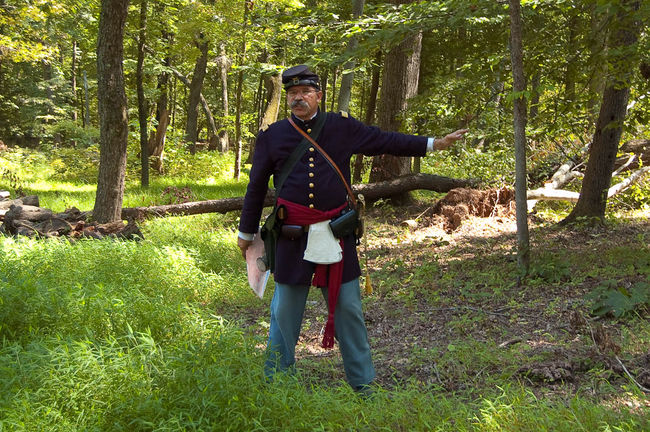 Ball's Bluff National Cemetery Tour
