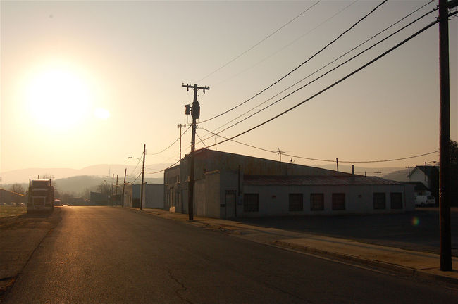 Ohio St. in Waynesboro
Early morning
Keywords: Waynesboro