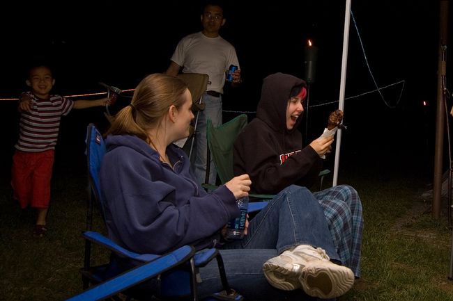 Some folks love a good hot Turkey Leg
Seneca Shadows campground, Seneca Rocks, WV
Keywords: seneca-rocks-2008