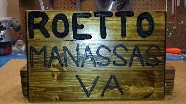 Finished wooden sign
Jacobean finish
Keywords: signmaking