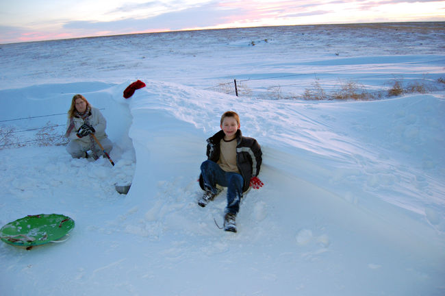 James and Julie making a snow fort
Carpenter, WY
Christmas, 2006
Keywords: James Julie Wyoming Snow