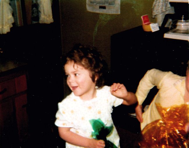 Easter Emily
Easter 1982
Keywords: Easter