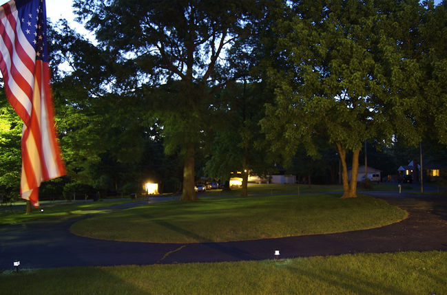 Front Yard at Night
New House
Keywords: newhouse