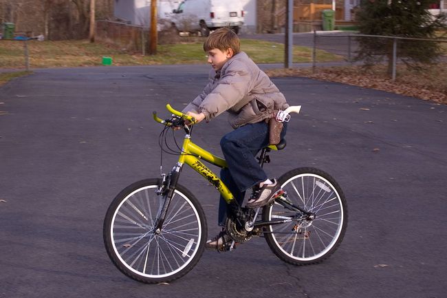 New bike and cap guns
Christmas 2008
