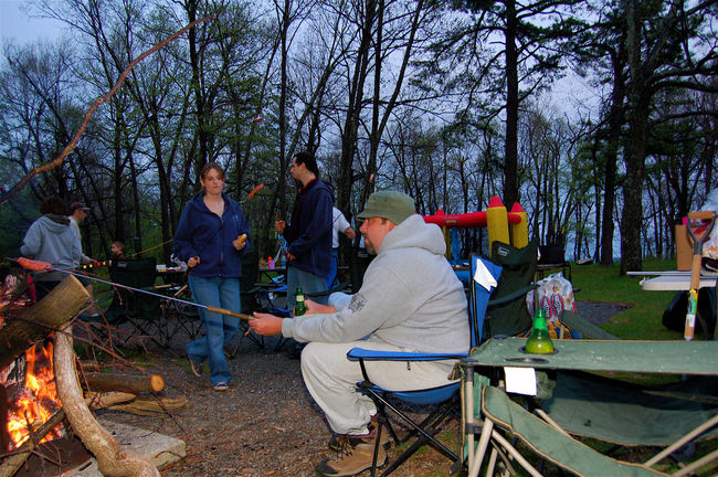 Keith and the "super-duty weenie fork"
Dundo campground, Shenandoah National Park
Keywords: dundo2007