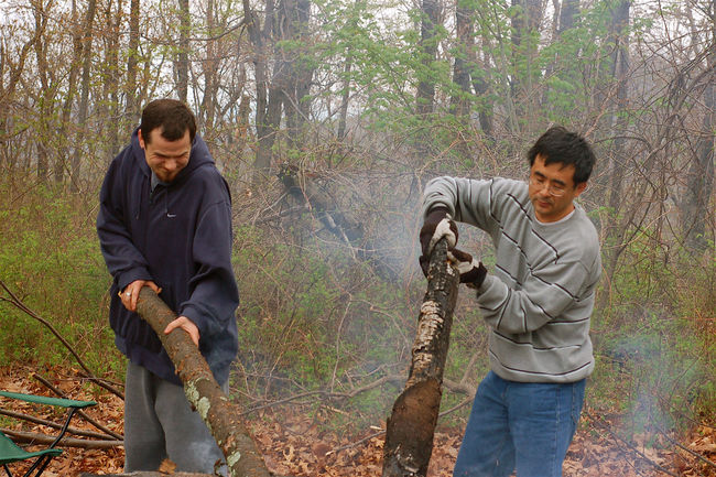Mike and Ben , firebugs
Dundo campground, Shenandoah National Park
Keywords: dundo2007